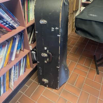 Very Clean Used Yamaha YBB-641 Concert BBb Tuba in Yellow Brass,Lacquered, good valves; with Case, Mouthpiece image 21