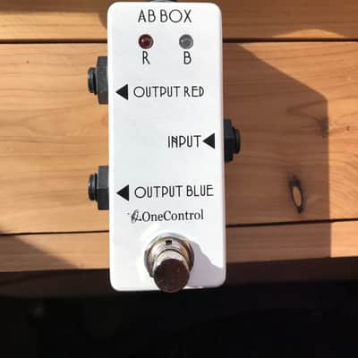 One Control Minimal AB Box