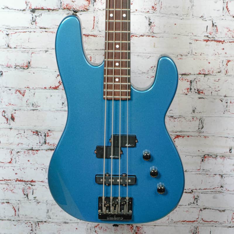 Charvel - Model 2B - Bass Guitar - Blue Metallic - with OHSC - x1998 - VINTAGE image 1