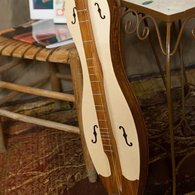 Roosebeck DMGS4 | Grace Mountain Spruce Soundboard Dulcimer with F-Holes, Vaulted Fretboard - 34". New with Full Warranty! image 12