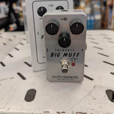 Electro-Harmonix Triangle Big Muff Pi image 2