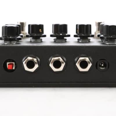 Keeley Dark Side Fuzz Mod Workstation Guitar Pedal #50398 image 4