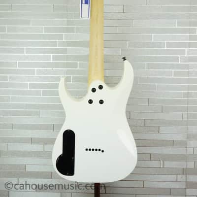 Ibanez PGMM31-WH Paul Gilbert Signature miKro - White image 12