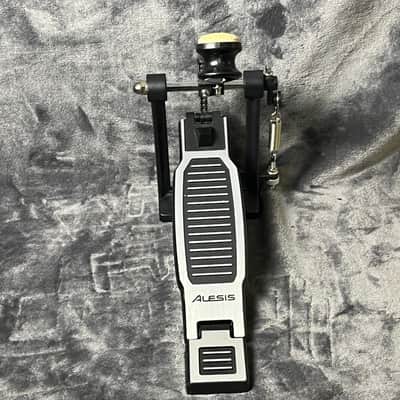 Alesis Single Chain Drive Bass Drum Kick Pedal Electronic Drum Replacement Gear image 1