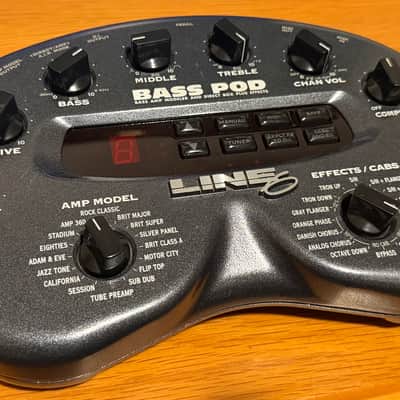 Line 6 Bass POD Multi-Effect and Amp Modeler image 1