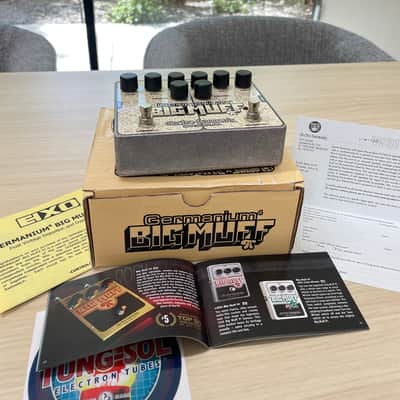 Electro-Harmonix Germanium 4 Big Muff Pi Overdrive & Distortion W Box + Box Candy! image 7
