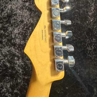 Fender Player Stratocaster Maple Fretboard 2018 Polar White MIM Electric Guitar image 12