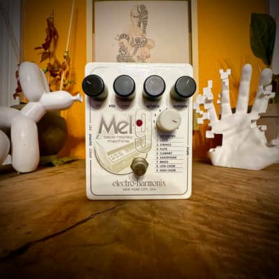 Electro-Harmonix Mel9 Tape Replay Machine 2016 - Present - White image 7