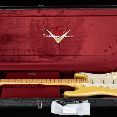 Fender Custom Shop 1968 Stratocaster Deluxe Closet Classic Aged Vintage White (769) image 7