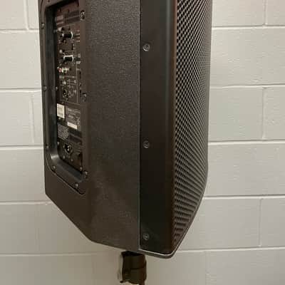 Yamaha DHR12M 1000-Watt Coaxial 12" Active Floor Monitor Loudspeaker image 2