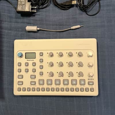 Elektron Model:Cycles Groovebox 2020 - Gray image 2