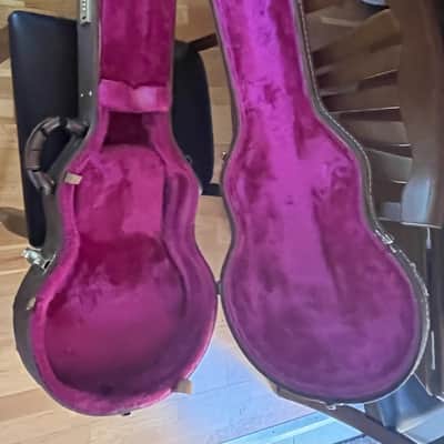 Late 90’s-early 2000’s Gibson Les Paul hard case image 2