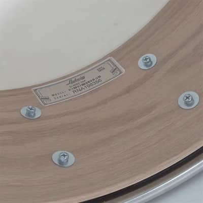Used Ludwig Classic Oak Snare Drum 14x5 Silver Sparkle - Very Good image 5