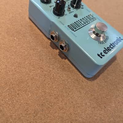 TC Electronic Quintessence Harmonizer 2017 - Present - Turquoise image 3