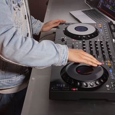 AlphaTheta DDJ-GRV6 4-Channel DJ Controller with 2x Hosa CPR-203 Dual 1/4" to Dual RCA Cables and Hosa STX-105M 1/4" TRS to XLR Cable image 2