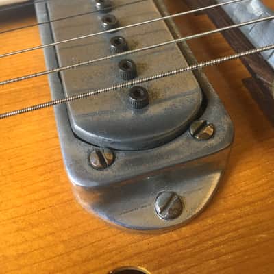 Epiphone Zephyr Deluxe Regent owned by Hank Garland and modded by Paul Bigsby image 13