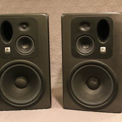 JBL LSR6332 12" Passive 3-Way Studio Monitor (Pair)
