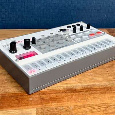 [Excellent] Korg Volca Sample 2 Digital Sample Sequencer - White image 2