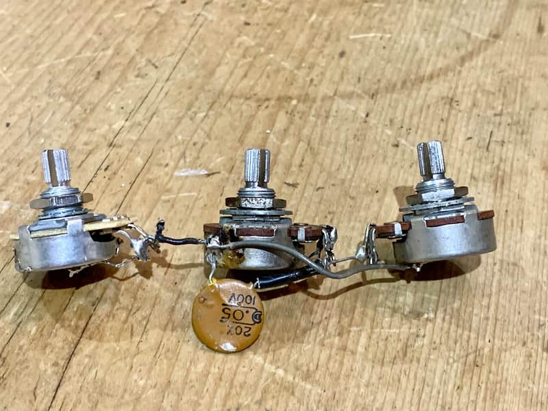 CTS FENDER STRATOCASTER TONE POTS 1973 image 1