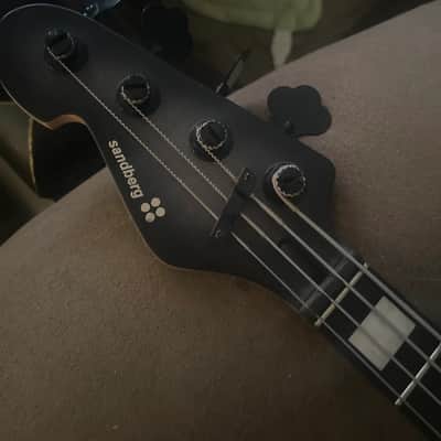Sandberg Forty-Eight 2018 Black Burst image 2