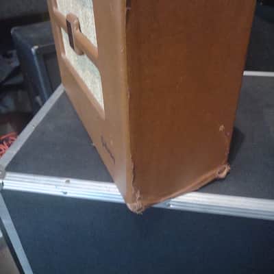 Gibson BR-6, 10 watt amplifier "1948-1954" - Brown, gold grill image 3
