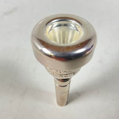 Used Parduba 1 1/2 Flugelhorn [96572] image 2