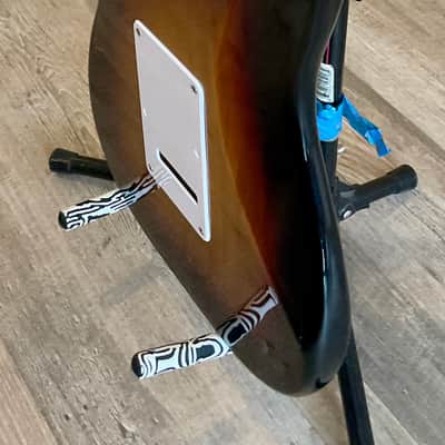 Squier Affinity Series Stratocaster with Maple Fretboard - Brown Sunburst image 8