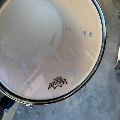 Ludwig Classic maple silver sparkle, 13 inch drum image 4