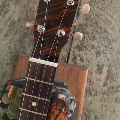 Taconic #219 4 String Electric Cigar Box Tenor Ukulele - Padron 3000 - Video image 6