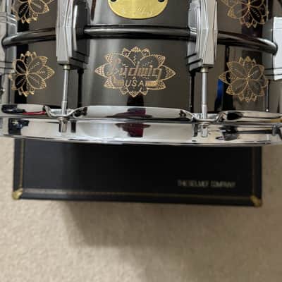 Ludwig Limited Edition Engraved Black Beauty 14x6.5 (1990/1991) W/ Case!!! image 2