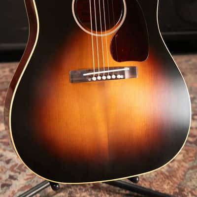 Gibson Custom Shop 1942 Banner J-45 Acoustic Guitar - Vintage Sunburst with Hardshell Case image 10
