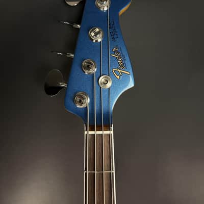 Fender American Vintage II 1966 Jazz Bass - Lake Placid Blue image 5