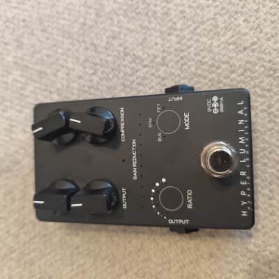 Darkglass Electronics Hyper Luminal Hybrid Compressor 2019 - Black image 5