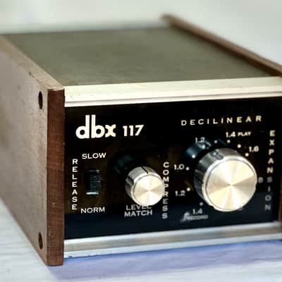 dbx 117 Compressor / Expander 1970s - Black/Wood sides image 1