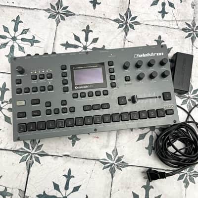 Elektron Octatrack MkII Dynamic 8-Track Performance Sampler