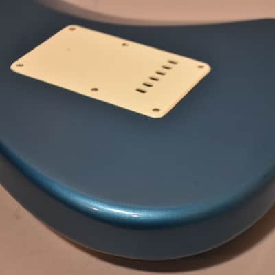 2023 Squier Classic Vibe '60s Stratocaster Lake Placid Blue image 12