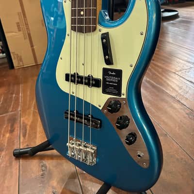 Fender Vintera II '60s Jazz Bass with Rosewood Fretboard Lake Placid Blue #MX23107622 9 lbs. 4.2 oz image 5