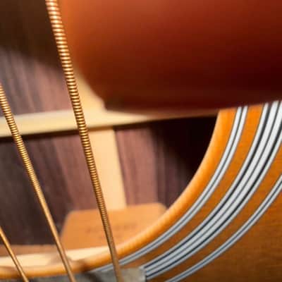 Martin D-28 2025 - Amberburst image 9
