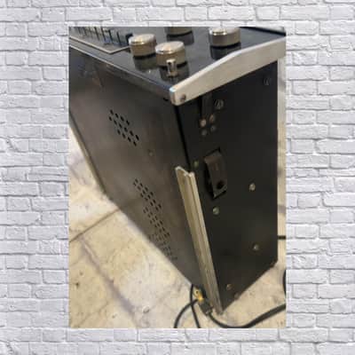 McIntosh C28 Preamp image 7