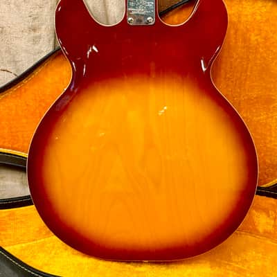 Univox Custom 335 Semi-Hollowbody ~1969 - Sunburst image 10