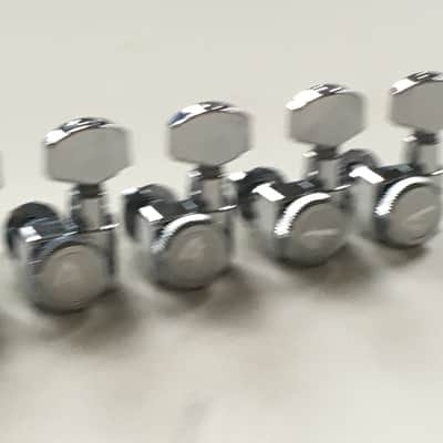 6 LEFTY Genuine Fender LOCKING CHROME Tuners Inline 2pin F Logo L NON Staggered! image 6