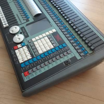 Avolites Pearl tiger Mint image 4