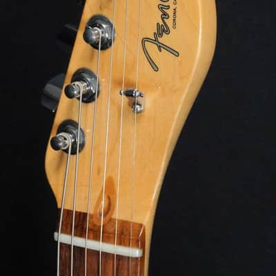 FENDER USA American Pro Telecaster with RF -2019- 3-Color Sunburst [US19016940] (08/17) image 14
