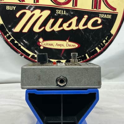 Electro-Harmonix Nano Series The Mole Bass Booster Pedal image 6