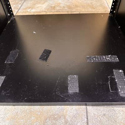 Middle Atlantic RK12 Black Laminate 12 Space Studio Rack Units image 3