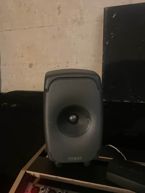 Genelec 8331A SAM 3-Way Powered Coaxial Studio Monitor Pair including GLM5 Kit image 1