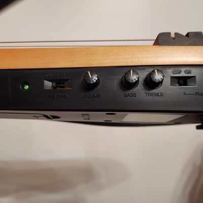 Yamaha SLG100S Silent Guitar 2010s - Natural image 5