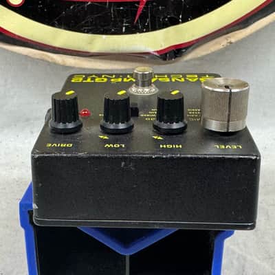 Tech 21 SansAmp GT2 gt 2 v2 Guitar Tube Amp / Cab Emulator / Preamp / Overdrive / Boost Pedal - 1 replaced knob image 5