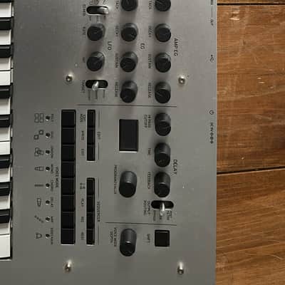 Korg Minilogue 4-Voice Polyphonic Analog Synthesizer 2016 - Present - Silver image 3