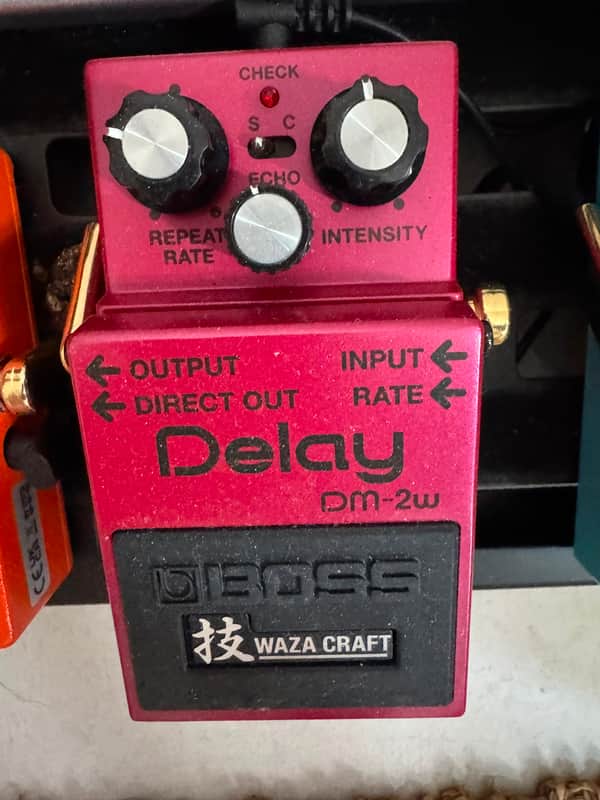 Boss DM-2W Waza Craft image 1